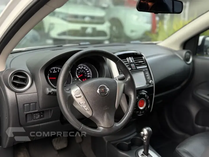 VERSA SL 1.6 16V FlexStart 4p Aut.