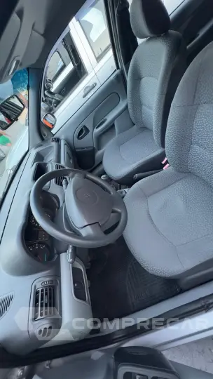 Clio Hi-Flex 1.0 16V 5p