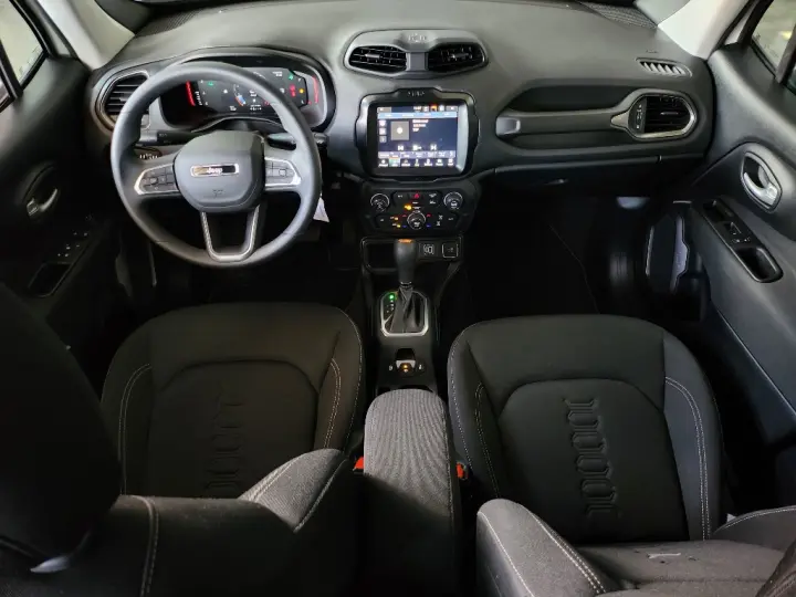 RENEGADE 1.3 T270 TURBO FLEX ALTITUDE AT6 SPORT