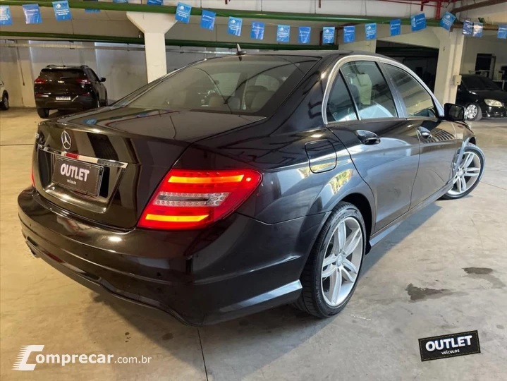 C 180 1.6 CGI SPORT 16V TURBO GASOLINA 4P AUTOMÁT