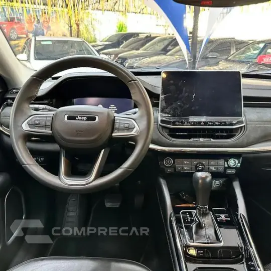 COMMANDER LIM T270