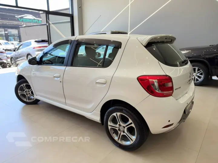 SANDERO 1.6 16V SCE GT Line