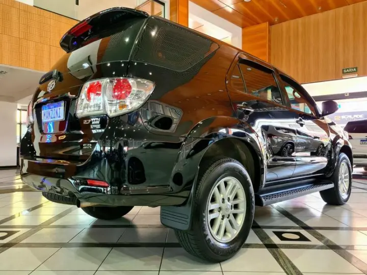 HILUX SW4 SR 4X2 2.7 AUT