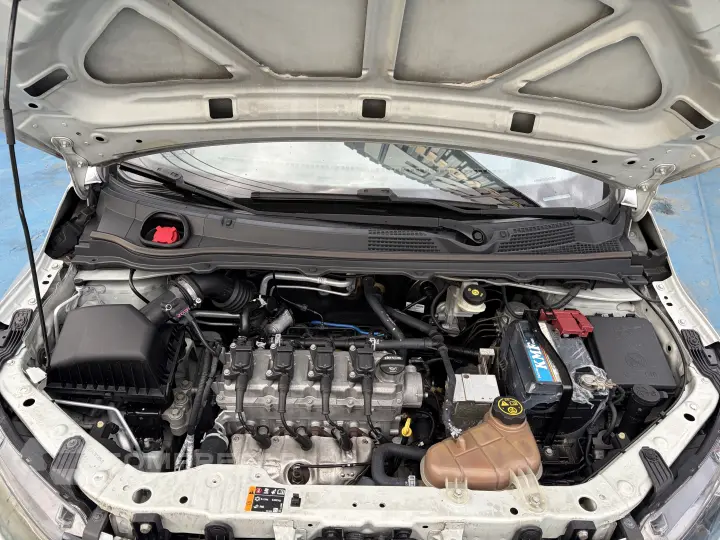 ONIX 1.0 MPFI LT 8V