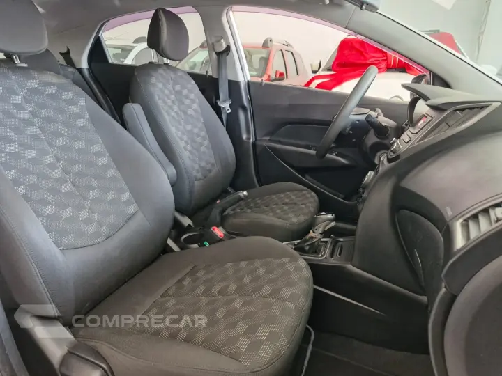 HB20 1.6 COMFORT PLUS 16V FLEX 4P AUTOMÁTICO