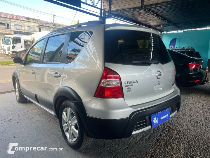LIVINA 1.8 SL X-gear 16V