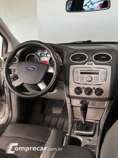Focus Sedan 2.0 16V/2.0 16V Flex 4p Aut.