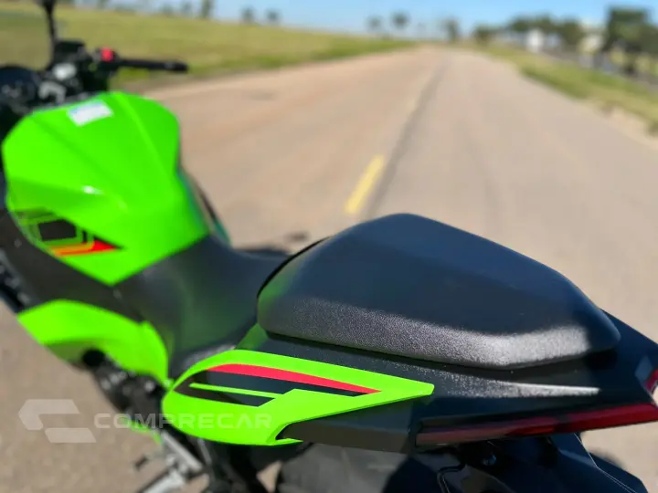 NINJA 500 SE