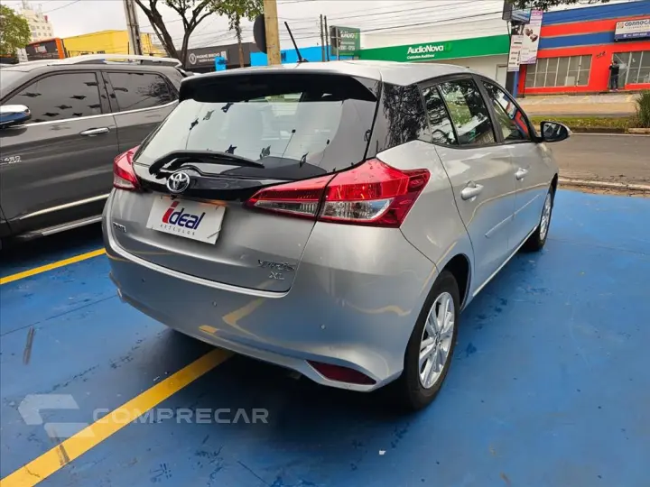 YARIS 1.3 16V FLEX XL MANUAL