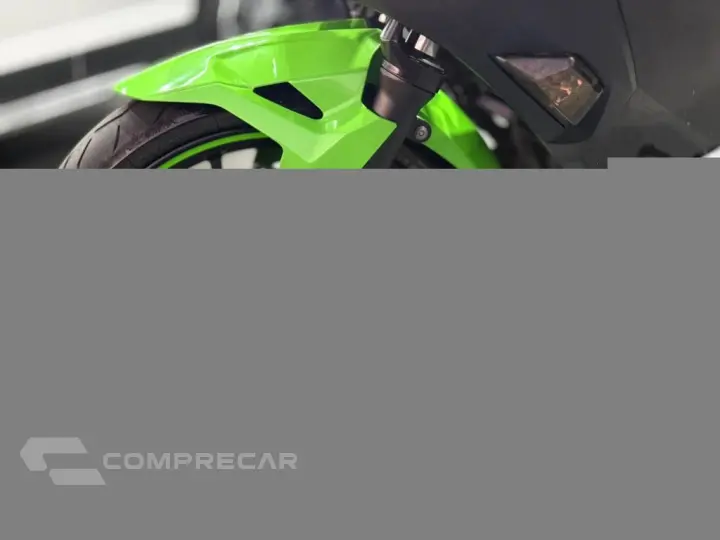 NINJA 400