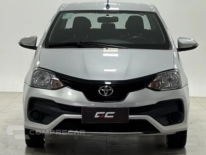 ETIOS 1.5 X PLUS SEDAN 16V FLEX 4P AUTOMÁTICO