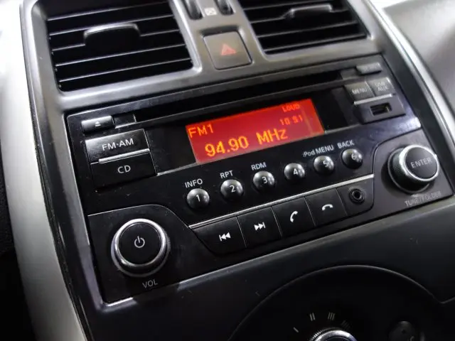 VERSA - 1.6 16V SL 4P MANUAL