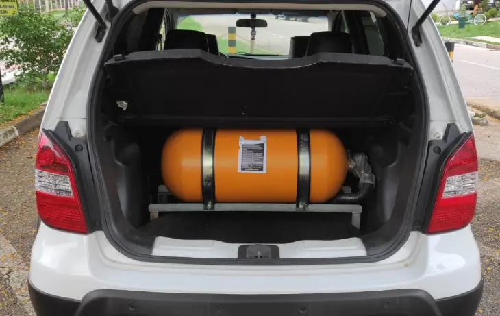 LIVINA 1.6 SL X-gear 16V