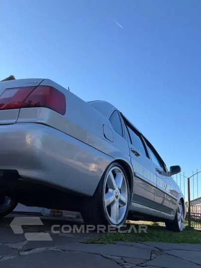SANTANA 2.0 GL 8V