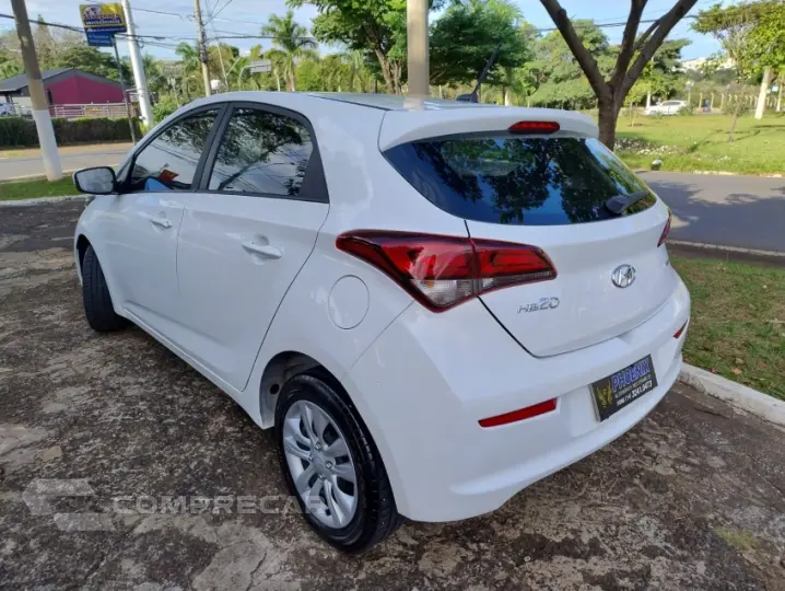 HB20 1.6 Comfort Plus 16V