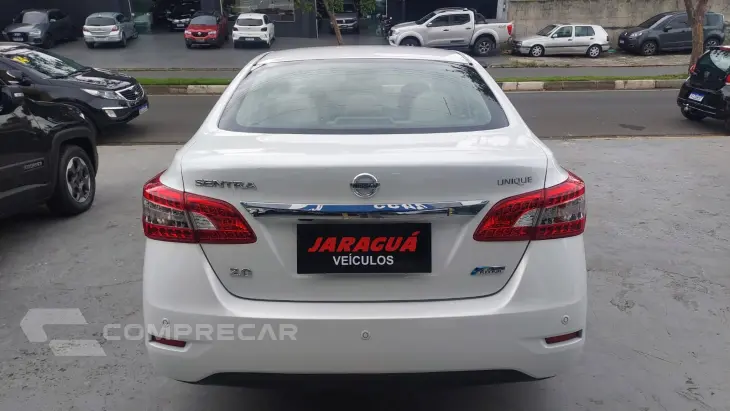 Nissan Sentra Unique 2.0 Flex Fuel 16V Aut.