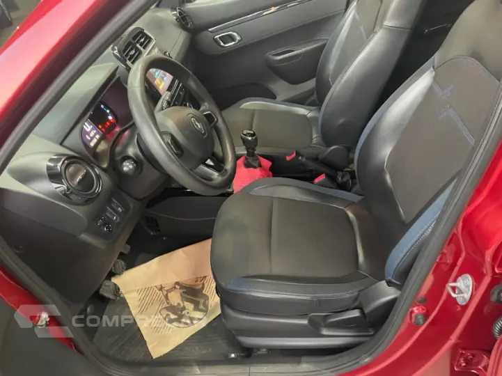KWID 1.0 12V SCE Intense