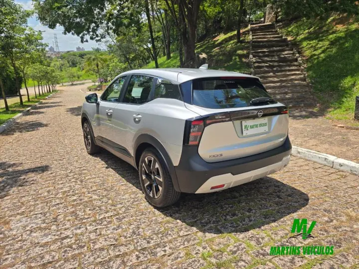 KICKS 1.0 TURBO FLEX SENSE DCT