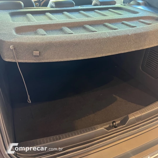 CAPTUR Iconic 1.3 TB 16V Flex 5p Aut.