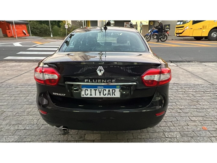FLUENCE 2.0 DYNAMIQUE PLUS 16V FLEX 4P AUTOMÁTICO