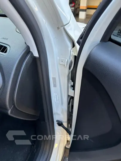 Renegade 1.8 16V 4P FLEX