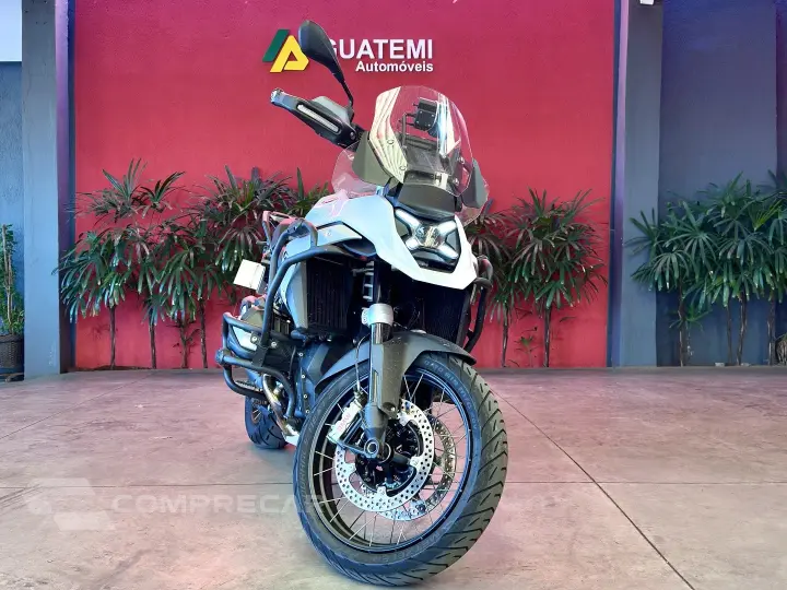 1300R GS