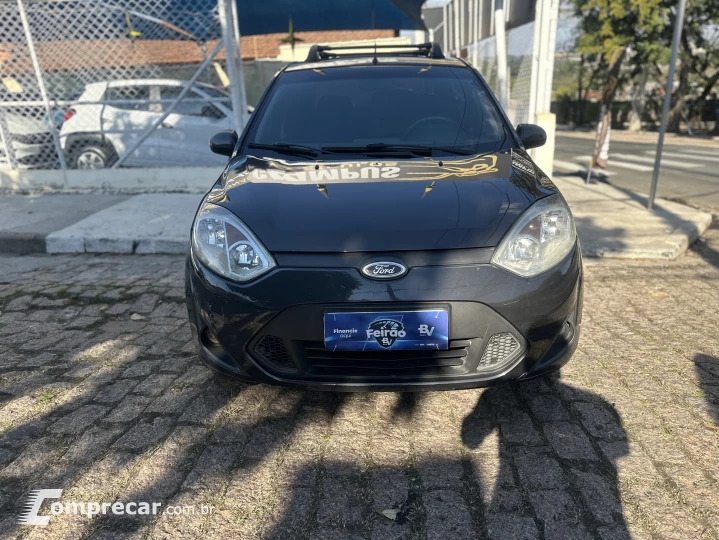 FIESTA 1.6 MPI Sedan 8V