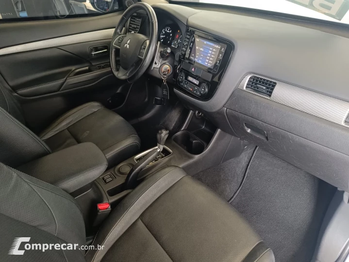 OUTLANDER 2.0 16V 4P AUTOMÁTICO
