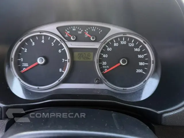 VOYAGE - 1.0 MI 8V 4P MANUAL
