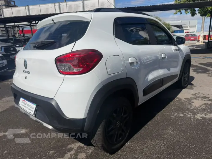 Kwid 1.0 12V 4P SCE FLEX OUTSIDER
