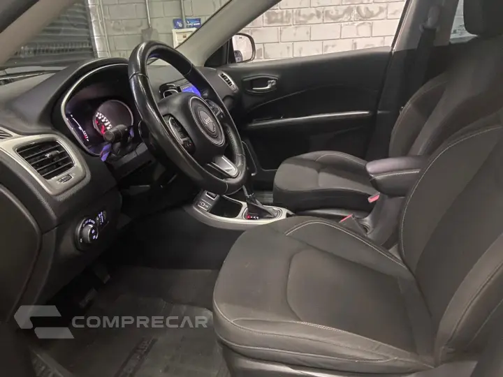 Compass 2.0 16V Flex Sport Automático