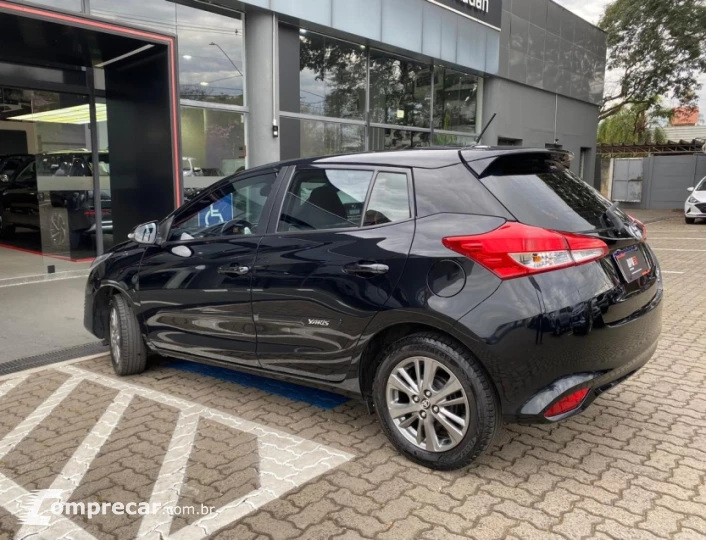 YARIS 1.5 16V XL Plus Connect
