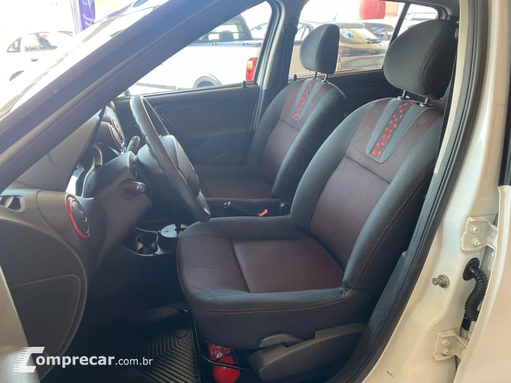 SANDERO 1.6 16V SCE Stepway