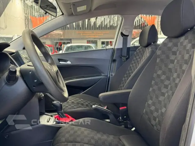 HB20 - 1.6 COMFORT PLUS 16V 4P AUTOMÁTICO