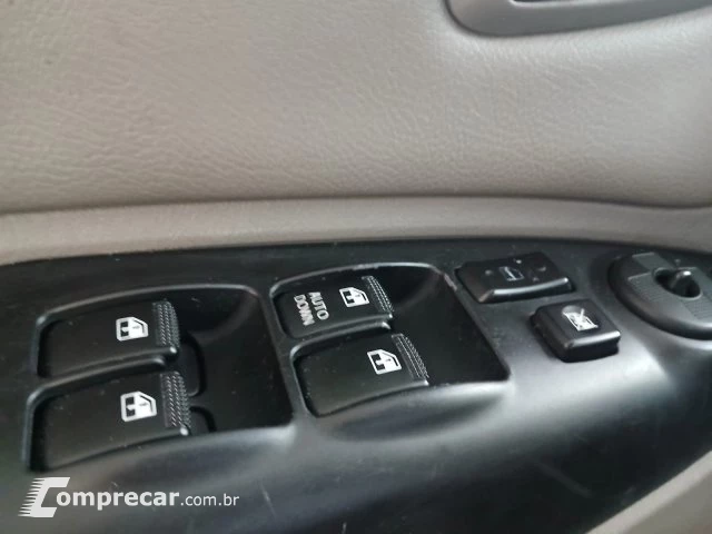 TUCSON - 2.0 MPFI GLS 16V 143CV 2WD 4P AUTOMÁTICO