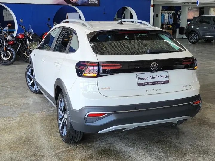 NIVUS 1.0 200 TSI TOTAL FLEX HIGHLINE AUTOMÁTICO