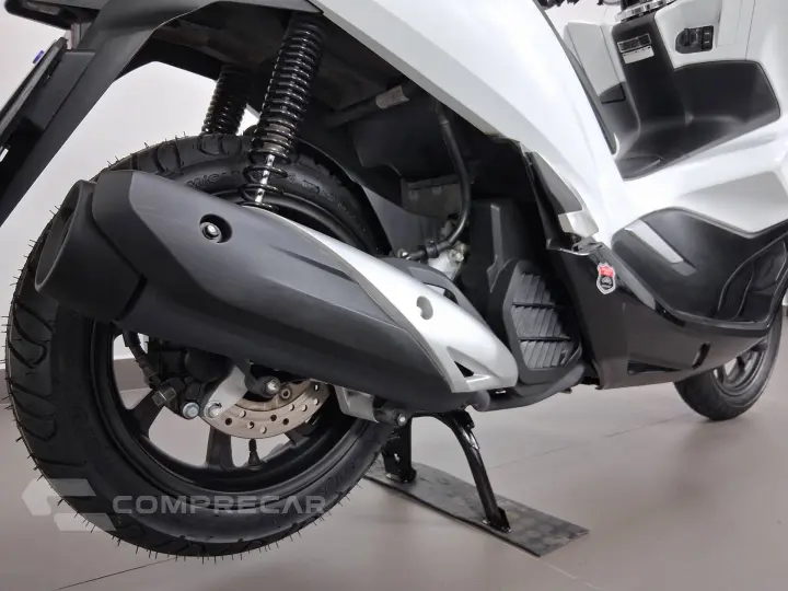 PCX DLX
