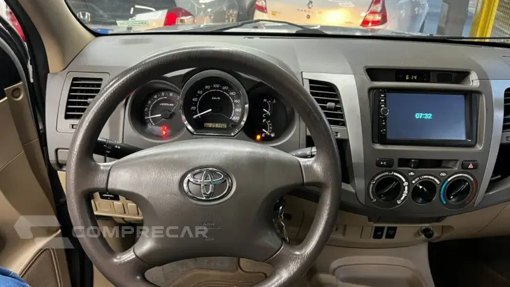 Hilux SW4 2.7 16V 4P SR AUTOMÁTICO