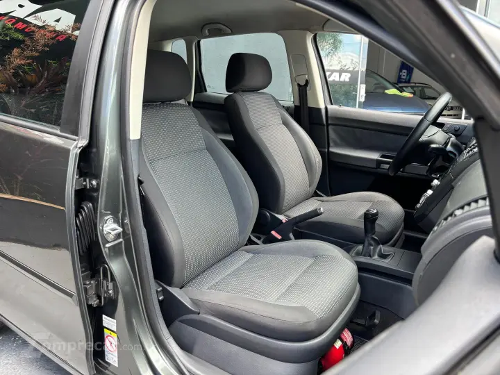 POLO 1.6 MI 8V