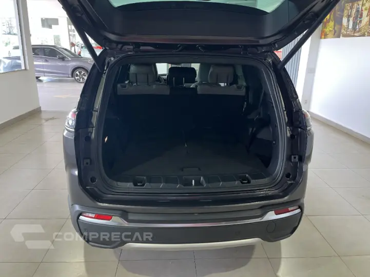 COMMANDER 1.3 T270 Turbo Limited