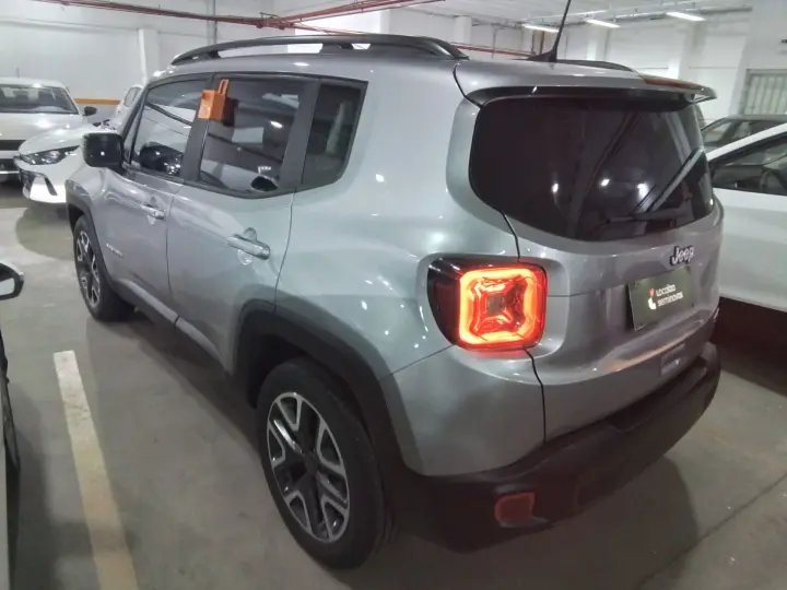 RENEGADE 1.8 16V FLEX LONGITUDE 4P AUTOMÁTICO