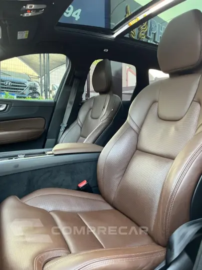 XC60 2.0 T8 Recharge Inscription AWD Geartronic