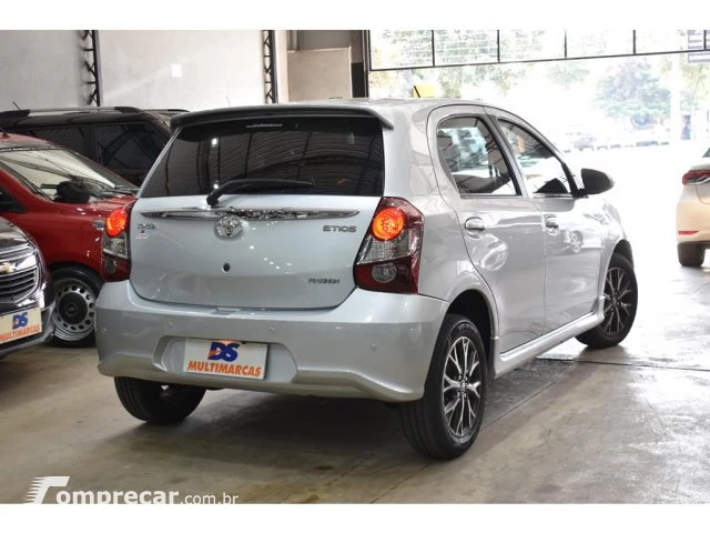 ETIOS HATCH - 1.5 PLATINUM 16V 4P AUTOMÁTICO