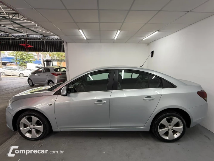 CRUZE LT 1.8 16V FlexPower 4p Mec.
