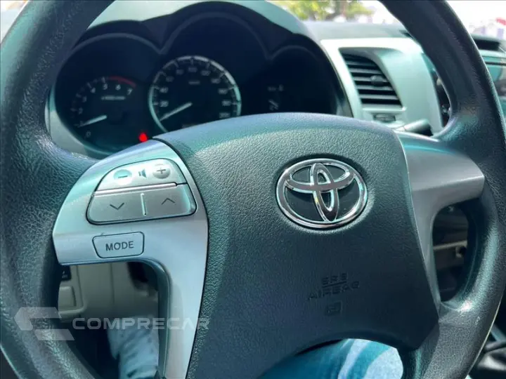 HILUX SW4 2.7 SR 4X2 16V