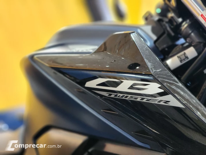 CB CB 300F Twister Flex