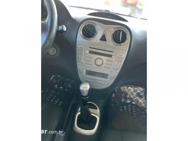J6 - 2.0 16V 4P MANUAL