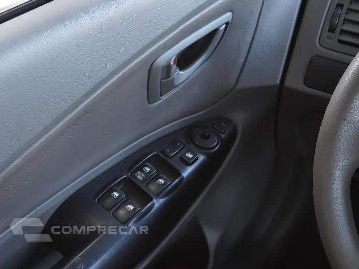 TUCSON 2.0 MPFI GLS 16V 143CV 2WD GASOLINA 4P AUTOMÁTICO