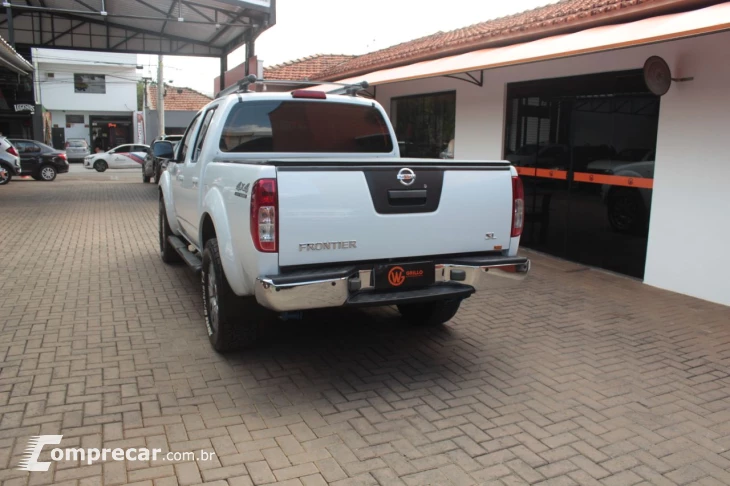 Frontier 2.5 SL 4X4 TURBO DIESEL CABINE DUPLA AUTOMÁTICO