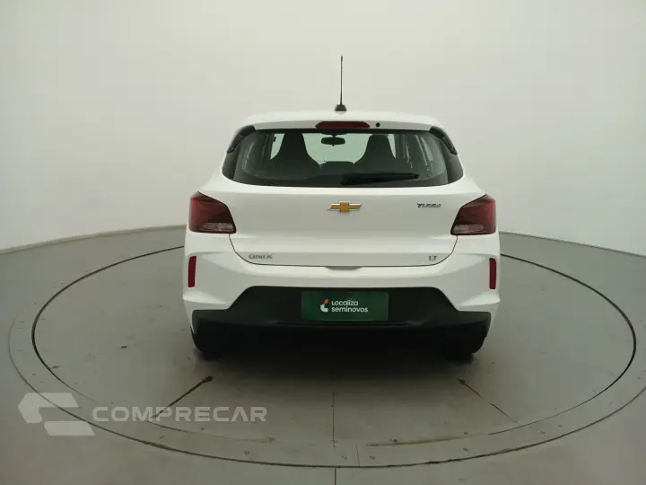 ONIX 1.0 TURBO FLEX LT AUTOMÁTICO